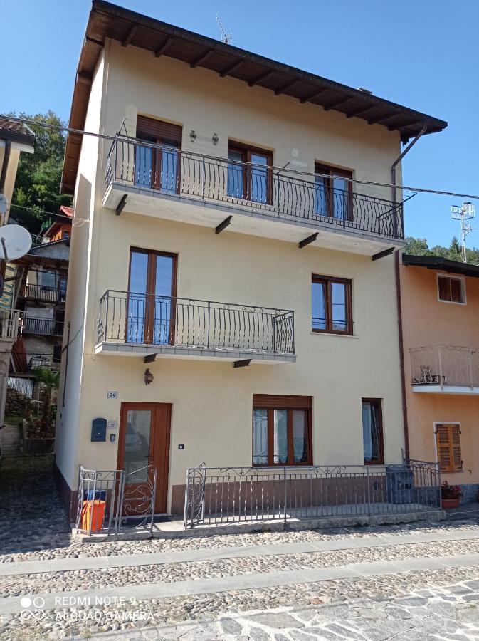 Da Nonna Pina Appartement Cossogno Buitenkant foto